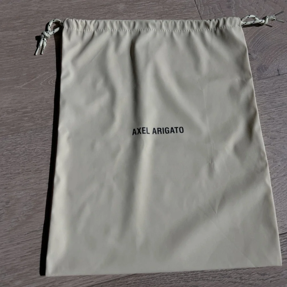 Axel Arigato shoe bag / Dust Bag Yellow 16